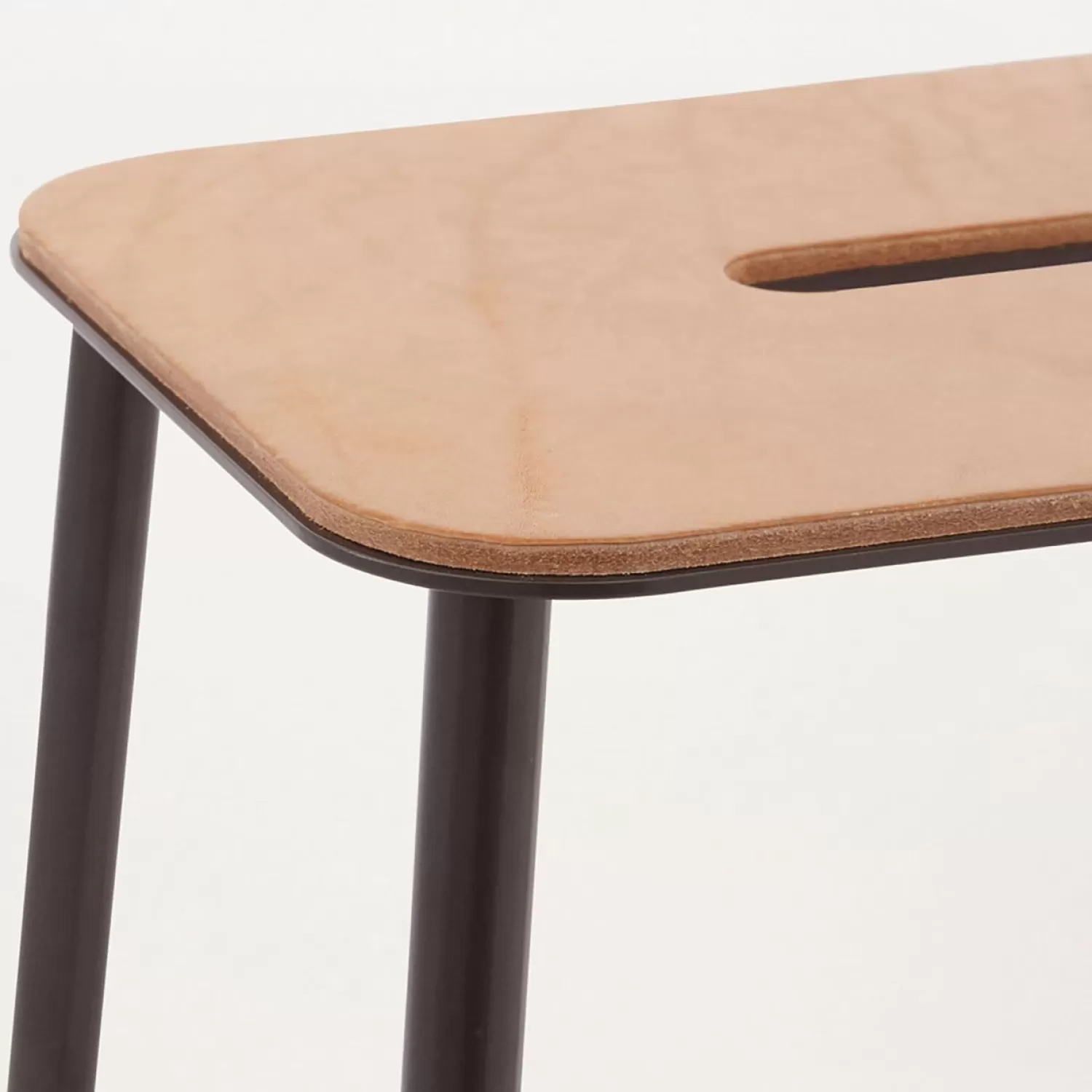 Frama Adam Stool Hocker, Ledersitz | Barhocker