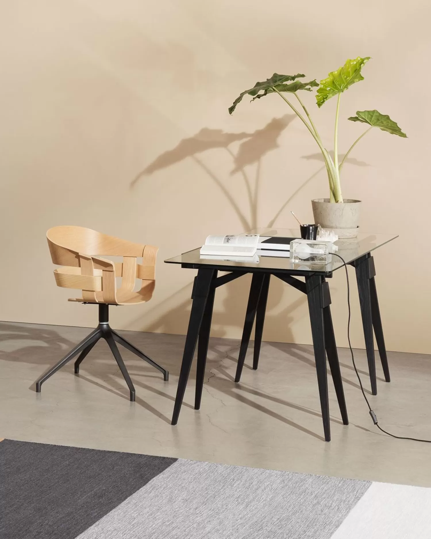 Design House Stockholm Arco Schreibtisch< Schreibtische