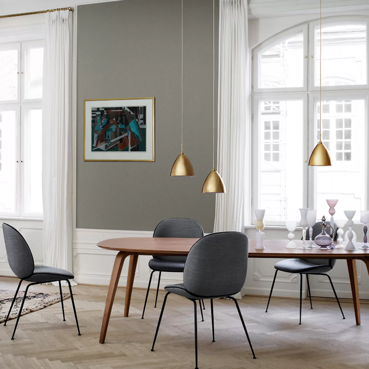 GUBI Beetle Dining Chair, Schwarz/ Kvadrat Canvas 984 | Stühle