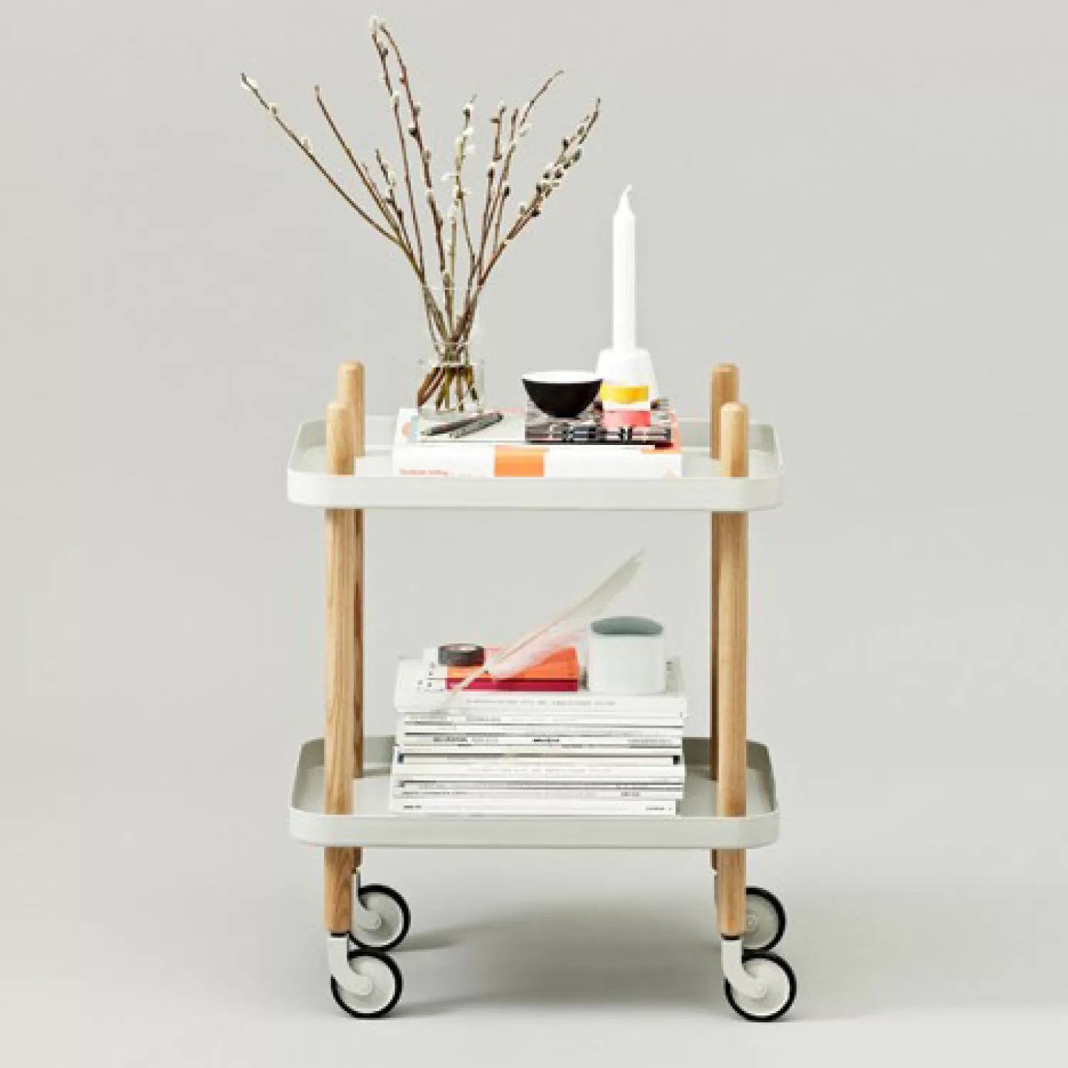 Normann Copenhagen Block Tisch< Rolltische & Servierwagen